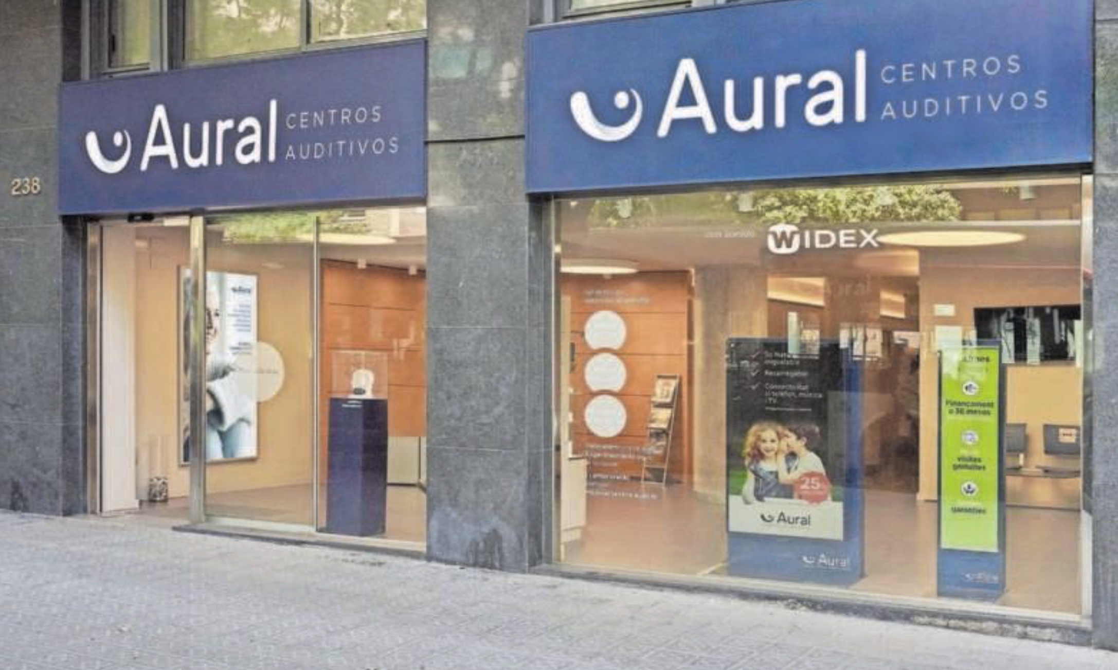 El grupo ha abierto más de 40 centros en los últimos cinco años. Debajo, Ignacio Martínez, actual director e hijo del fundador. El grupo ha abierto más de 40 centros en los últimos cinco años. Debajo, Ignacio Martínez, actual director e hijo del fundador.